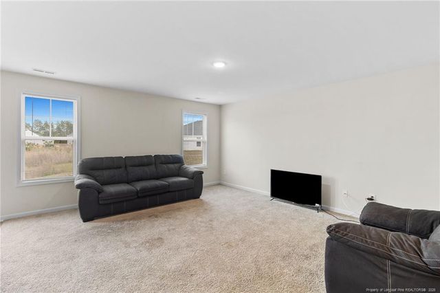 33 Pointer Way, Parkton, NC 28371