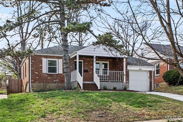819 Blossom Lane, Rock Hill, MO 63119