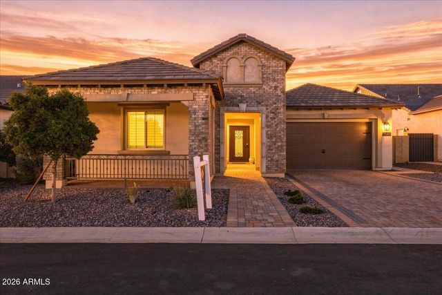 8146 E JUNE Street, Mesa, AZ 85207