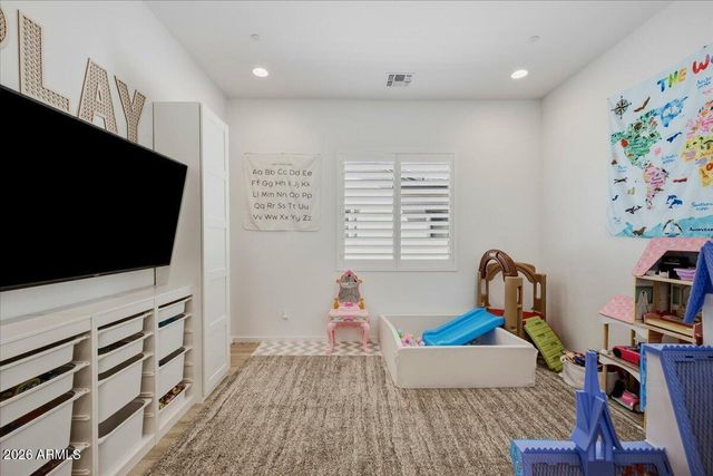 8146 E JUNE Street, Mesa, AZ 85207