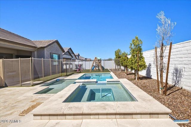8146 E JUNE Street, Mesa, AZ 85207