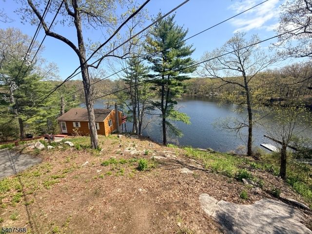 6 Jans Way, Byram Twp., NJ 07821