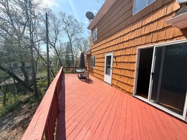6 Jans Way, Byram Twp., NJ 07821