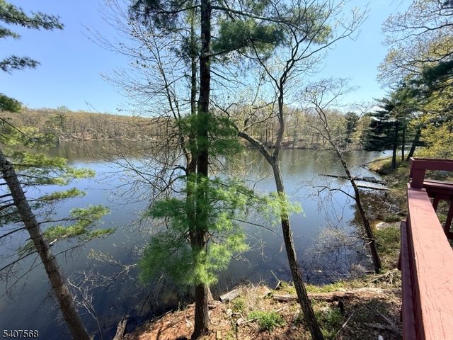 6 Jans Way, Byram Twp., NJ 07821