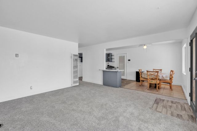 5849 67th St, Sacramento, CA 95824