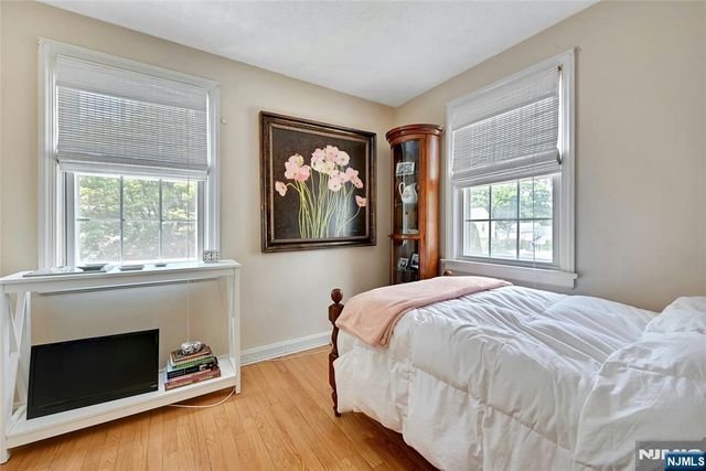 63 Surrey Lane, River Edge, NJ 07661