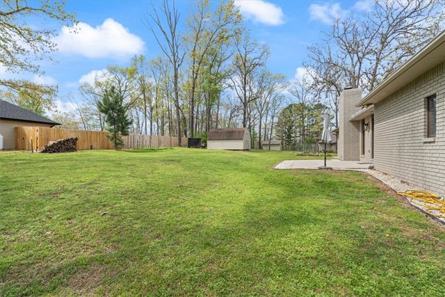 5 Rockhill Lane, Bella Vista, AR 72715