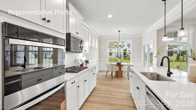 2858 Atwater Pond Circle, Denver, NC 28037