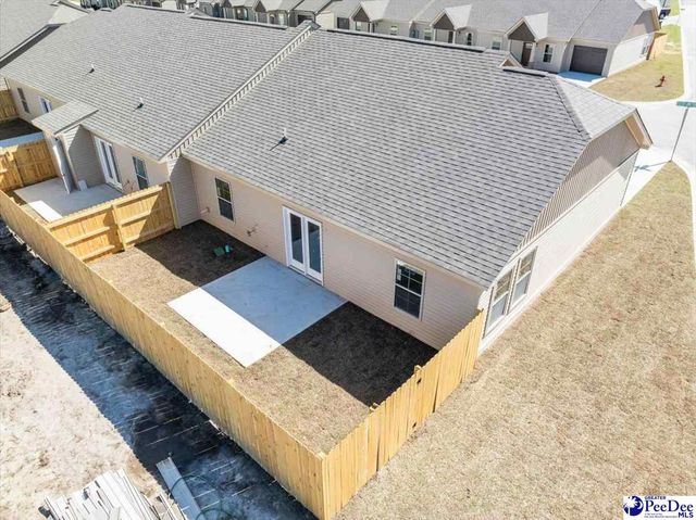 1717 Tuxedo Junction, Effingham, SC 29541