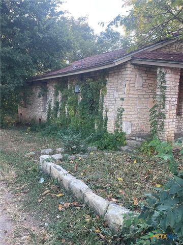 201 N Sparks Street, Belton, TX 76513