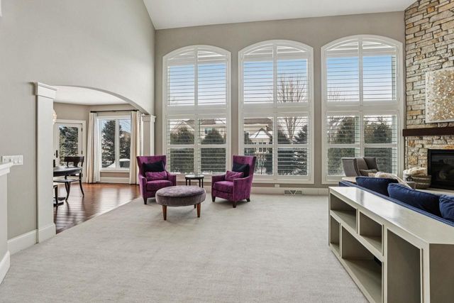 805 Blue Aster Trail, Middleton, WI 53562