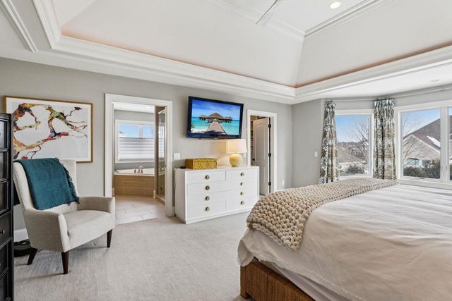 805 Blue Aster Trail, Middleton, WI 53562