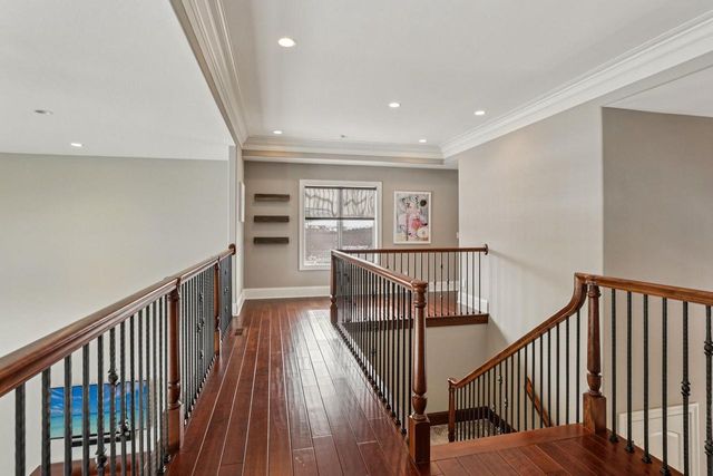 805 Blue Aster Trail, Middleton, WI 53562