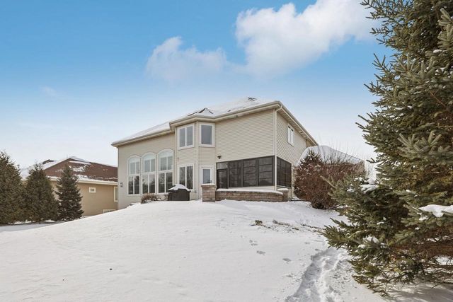 805 Blue Aster Trail, Middleton, WI 53562