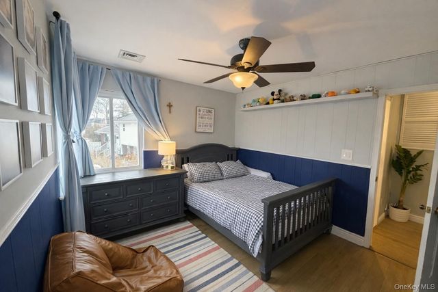 3938 Arthur Avenue N, Seaford, NY 11783