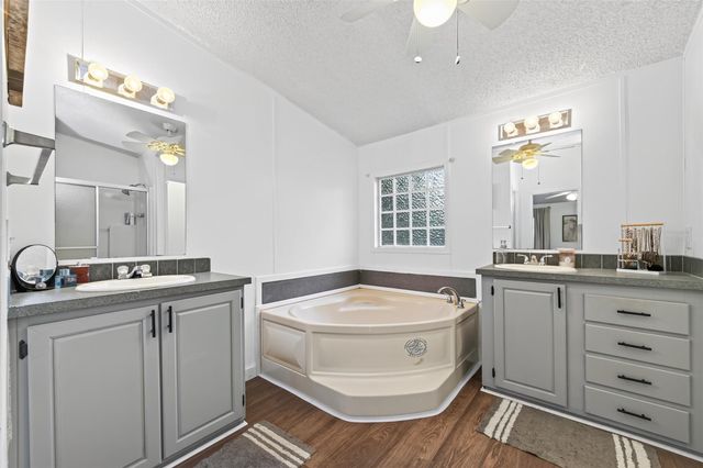 16480 Brittany Way, Conroe, TX 77306