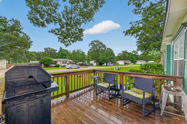 16480 Brittany Way, Conroe, TX 77306
