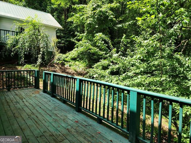 654 Low Gap Road, Lakemont, GA 30552