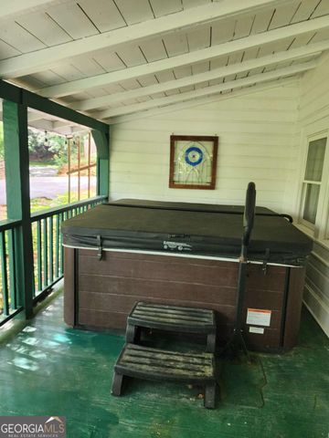 654 Low Gap Road, Lakemont, GA 30552