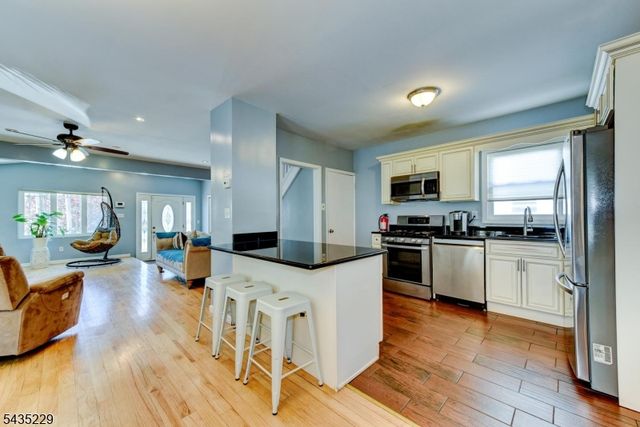 278 Centre St, Nutley Twp., NJ 07110