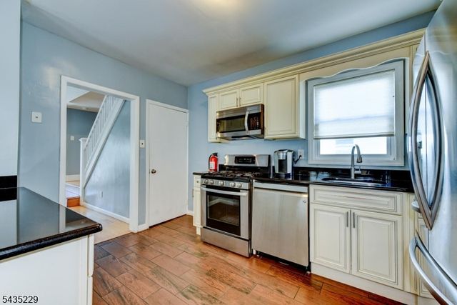 278 Centre St, Nutley Twp., NJ 07110