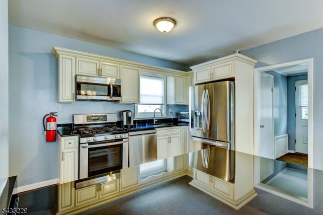 278 Centre St, Nutley Twp., NJ 07110