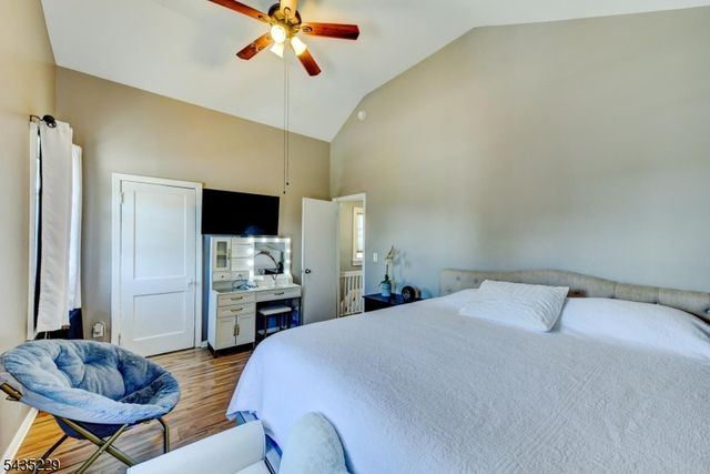 278 Centre St, Nutley Twp., NJ 07110