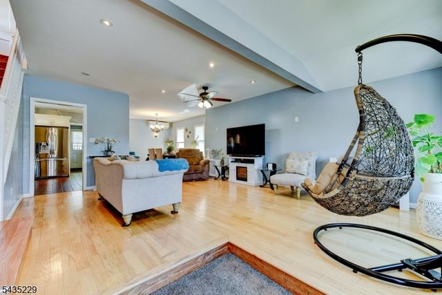 278 Centre St, Nutley Twp., NJ 07110