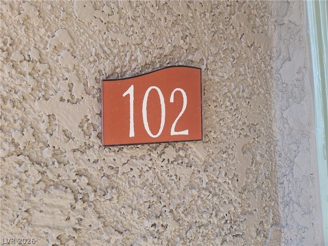 2121 Blue Breeze Drive 102, Las Vegas, NV 89128