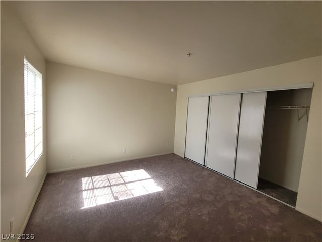 2121 Blue Breeze Drive 102, Las Vegas, NV 89128
