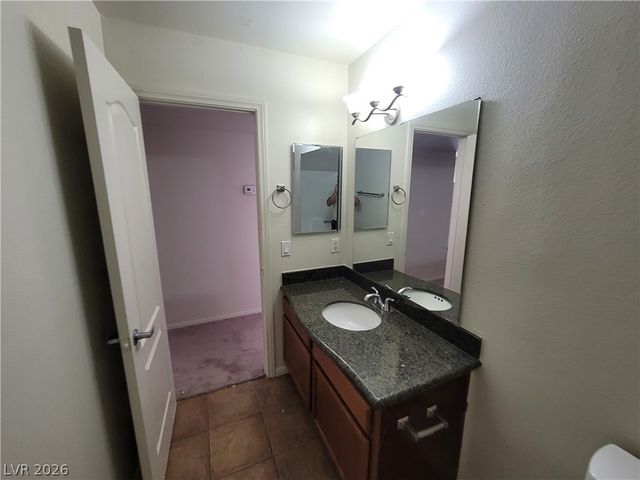 2121 Blue Breeze Drive 102, Las Vegas, NV 89128