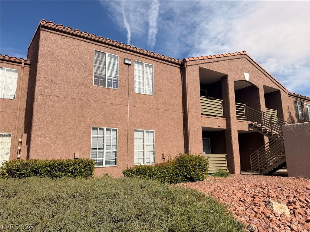 2121 Blue Breeze Drive 102, Las Vegas, NV 89128
