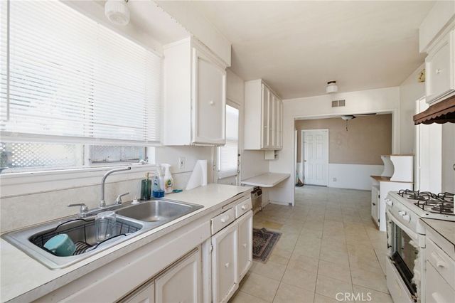 1774 W Niobe, Anaheim, CA 92804