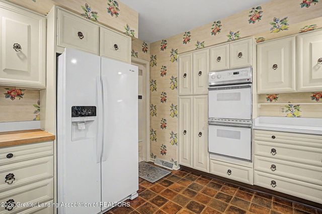 935 Walbridge Drive, East Lansing, MI 48823