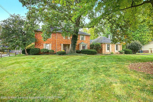 935 Walbridge Drive, East Lansing, MI 48823