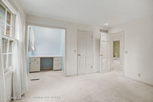 935 Walbridge Drive, East Lansing, MI 48823