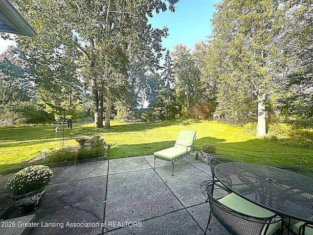 935 Walbridge Drive, East Lansing, MI 48823