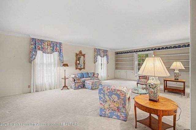 935 Walbridge Drive, East Lansing, MI 48823