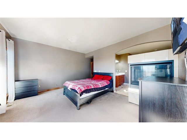 4883 Jamesport Dr, Colorado Springs, CO 80918