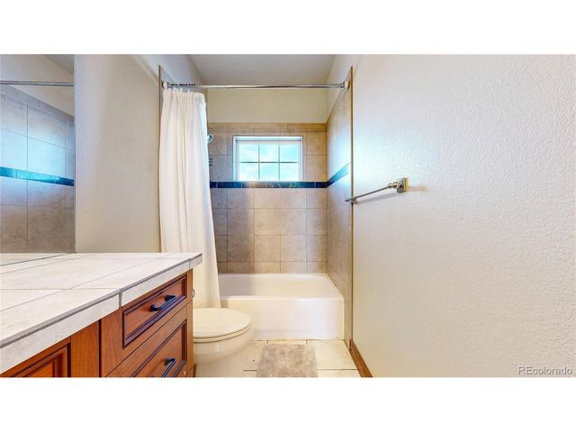 4883 Jamesport Dr, Colorado Springs, CO 80918