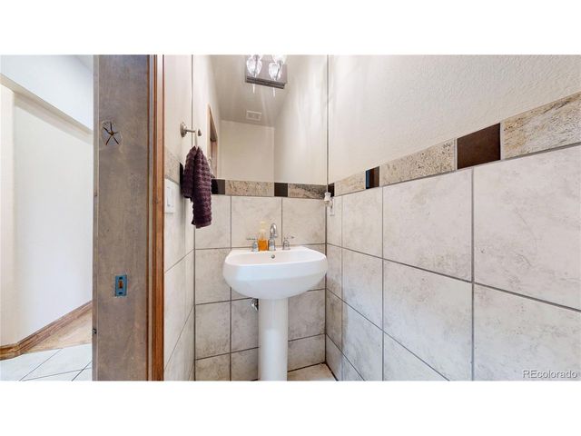 4883 Jamesport Dr, Colorado Springs, CO 80918