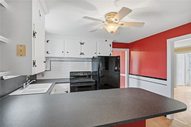 230 New London Avenue, West Warwick, RI 02893