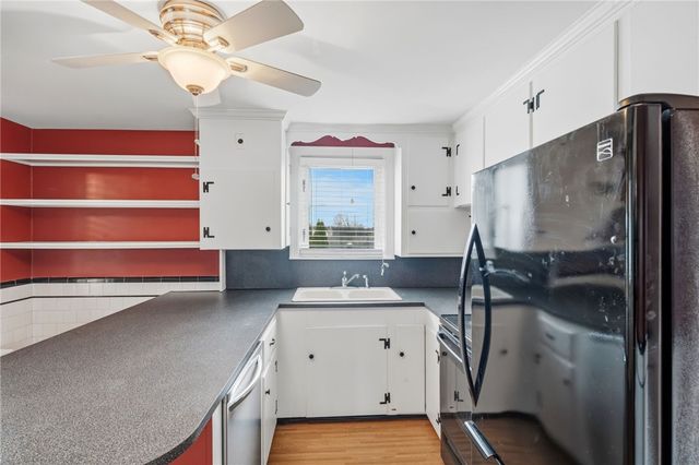 230 New London Avenue, West Warwick, RI 02893