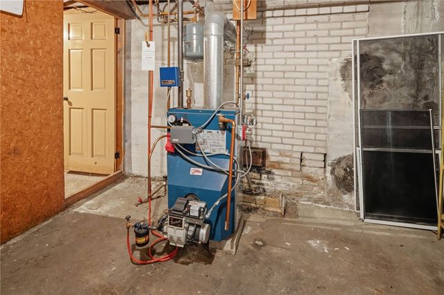 230 New London Avenue, West Warwick, RI 02893