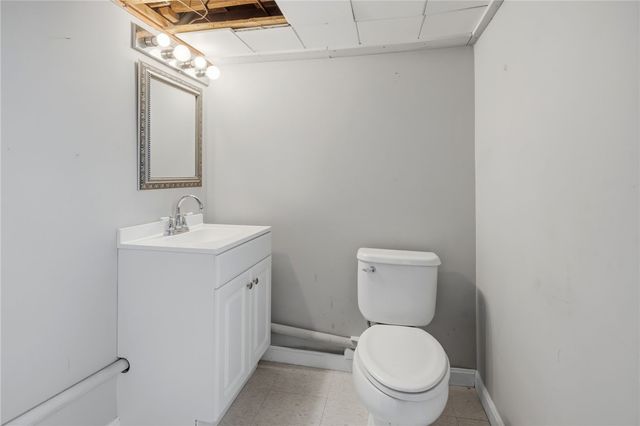 230 New London Avenue, West Warwick, RI 02893