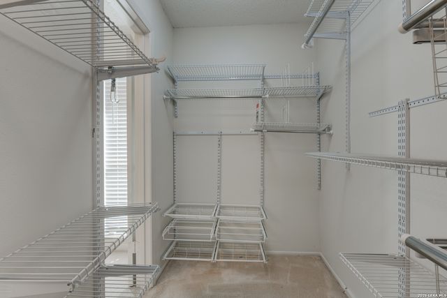 6638 Country Field, San Antonio, TX 78240