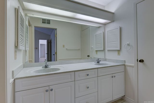 6638 Country Field, San Antonio, TX 78240