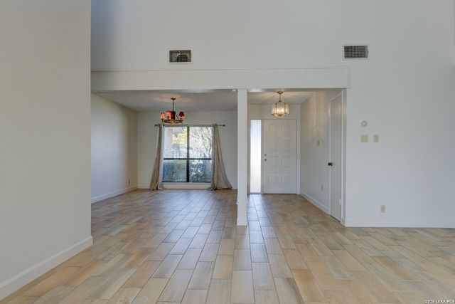 6638 Country Field, San Antonio, TX 78240