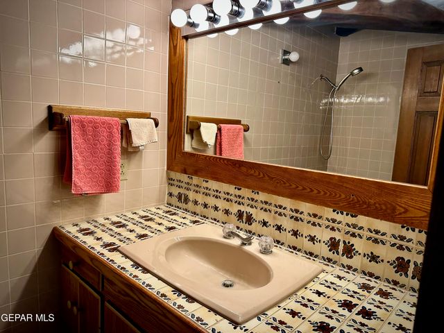 1095 Little Road, Anthony, NM 88021