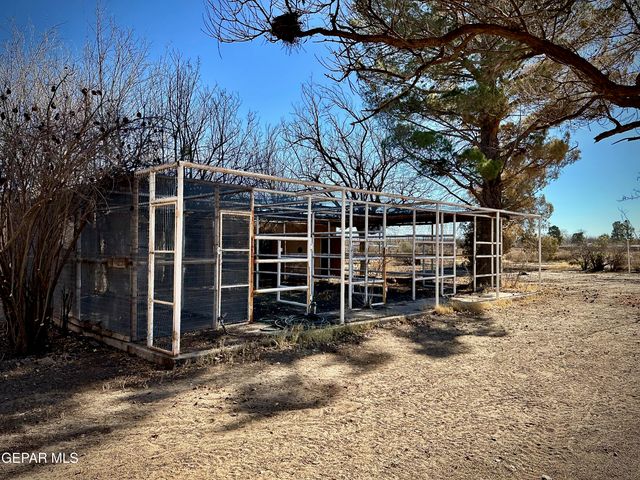 1095 Little Road, Anthony, NM 88021